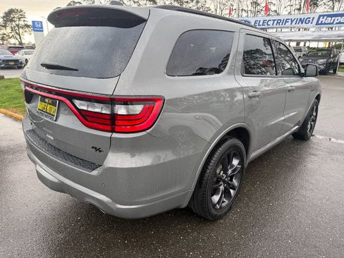Used 2024 Dodge Durango R/T w/ Blacktop Package AWD/4WD image 7