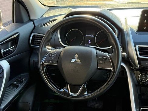 Used 2018 Mitsubishi Eclipse Cross SE image 13