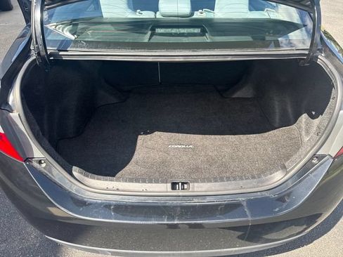 Used 2016 Toyota Corolla LE FWD image 26