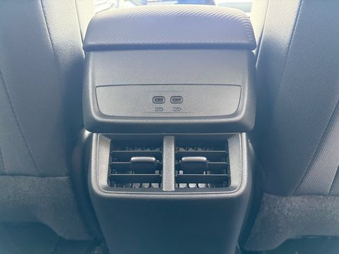 New 2027 Chevrolet Equinox LT w/ LPO, Floor Liner Package AWD/4WD image 8