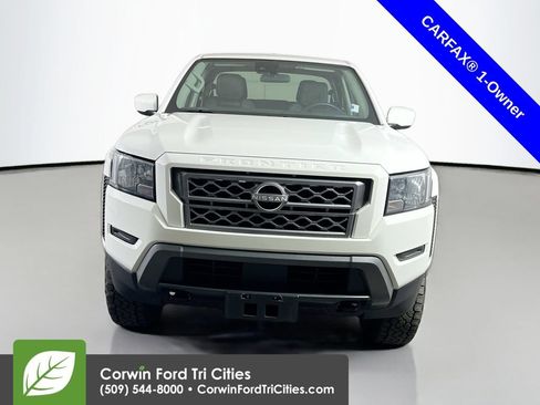 Used 2024 Nissan Frontier SV w/ Tow Package AWD/4WD image 4