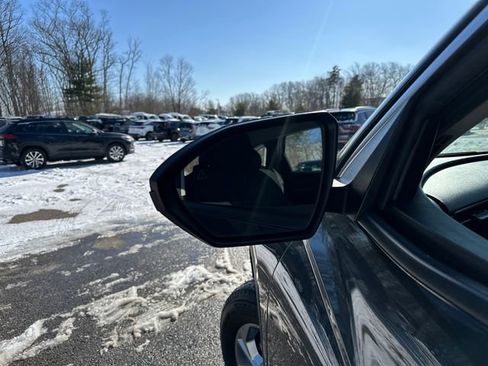 Used 2023 Hyundai Tucson SE image 14