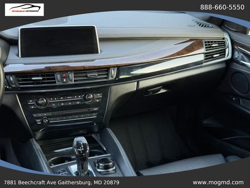 Used 2017 BMW X6 xDrive35i AWD/4WD image 25