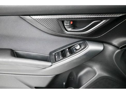 Used 2022 Subaru Crosstrek 2.0i Premium image 27