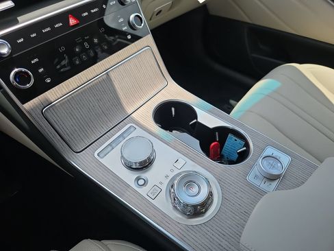 New 2026 Genesis GV80 2.5T Select AWD/4WD image 25