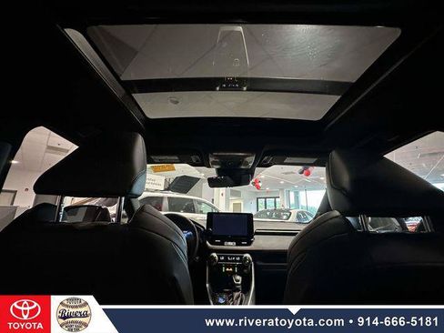 Certified 2025 Toyota RAV4 XSE w/ Premium Package AWD/4WD image 15