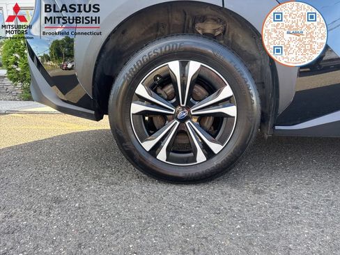 Used 2023 Subaru Solterra AWD image 6