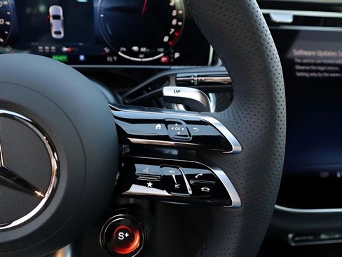 New 2026 Mercedes-Benz E 53 AMG e 4MATIC Sedan image 43