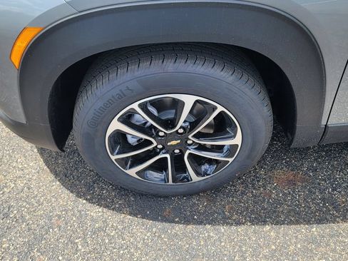 New 2026 Chevrolet TrailBlazer LT w/ LT Cold Weather Package FWD image 6