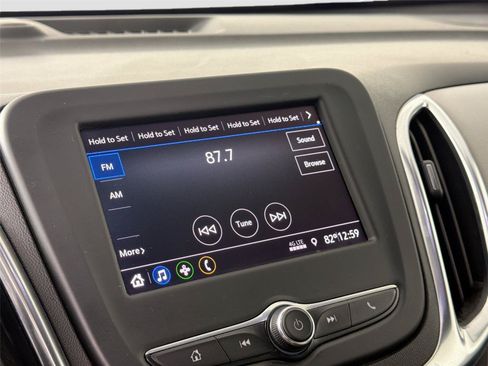 Used 2021 Chevrolet Equinox LS w/ LS Convenience Package FWD image 14