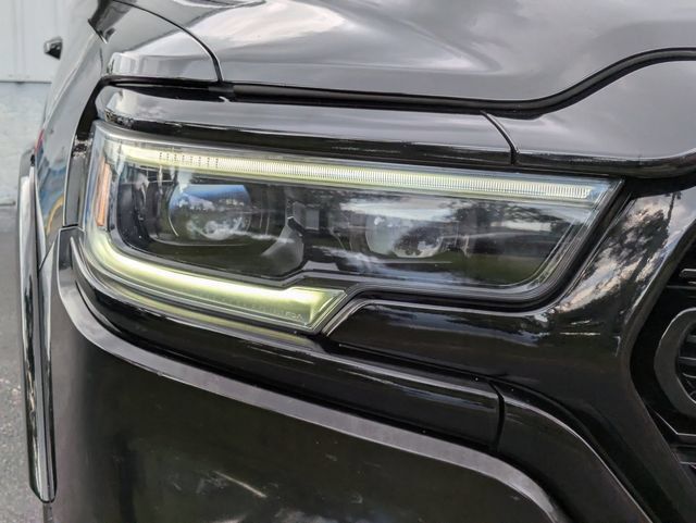 Certified 2020 RAM 1500 Limited w/ Black Appearance Package AWD/4WD image 7