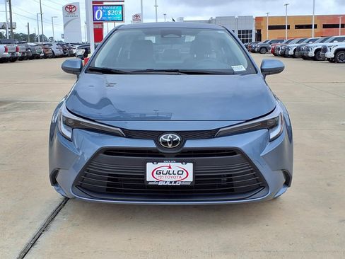Certified 2026 Toyota Corolla LE FWD image 4