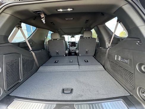 New 2026 GMC Yukon Denali image 8