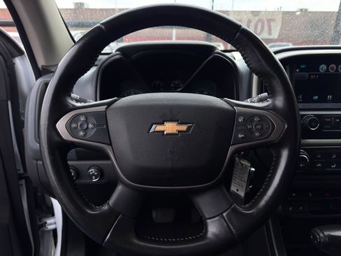 Used 2015 Chevrolet Colorado Z71 image 18