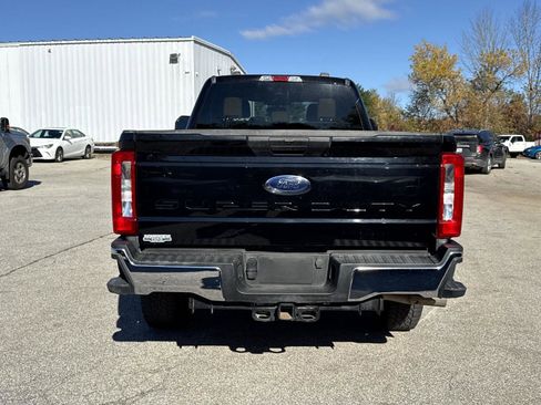 Used 2024 Ford F250 XLT image 8