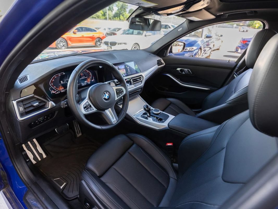 Used 2022 BMW 330i Sedan w/ M Sport Package RWD image 19