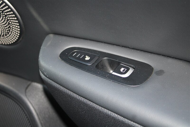 Used 2019 Kia Stinger GT2 AWD/4WD image 23