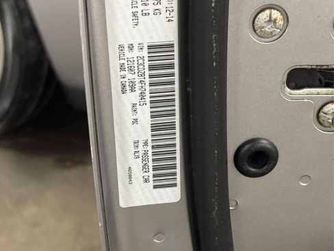 Used 2015 Dodge Challenger R/T Plus image 11