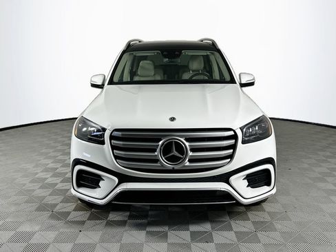 New 2026 Mercedes-Benz GLS 450 4MATIC image 2