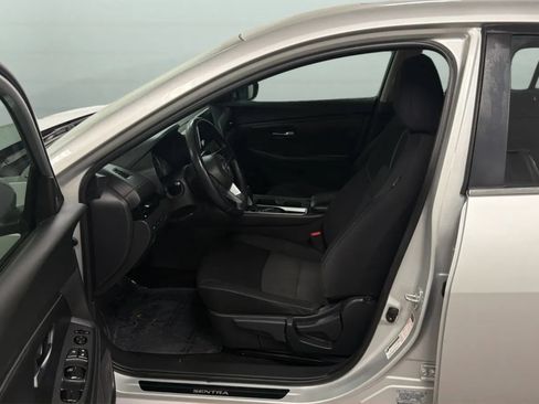 Used 2021 Nissan Sentra SV FWD image 20