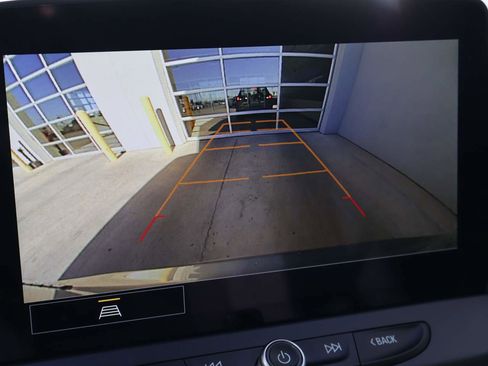 Used 2025 Chevrolet Blazer LT image 19