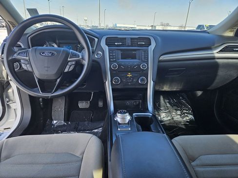 Used 2018 Ford Fusion S image 16