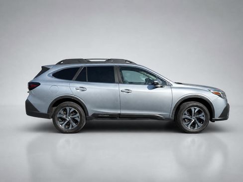 Used 2022 Subaru Outback Limited AWD/4WD image 6