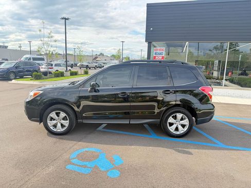 Used 2016 Subaru Forester 2.5i Limited w/ Popular Package #2 AWD/4WD image 8