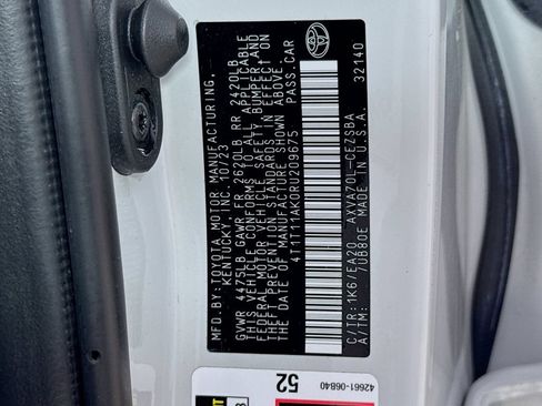 Used 2024 Toyota Camry SE w/ Convenience Package FWD image 38