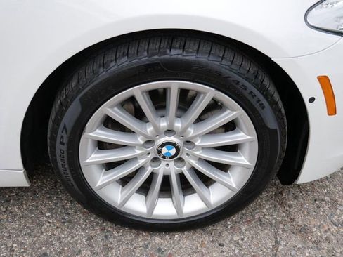 Used 2013 BMW 535i xDrive Sedan AWD/4WD image 7