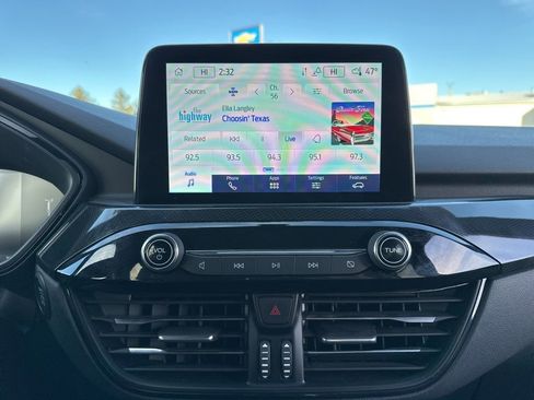 Used 2023 Ford Escape ST-Line image 31