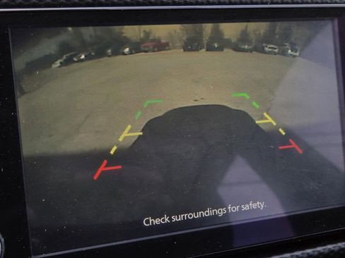 Used 2022 Nissan Kicks SV image 18