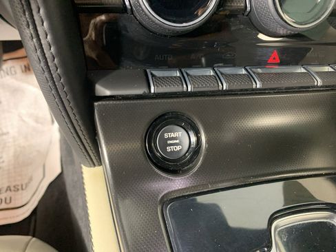 Used 2016 Jaguar F-TYPE Coupe image 18