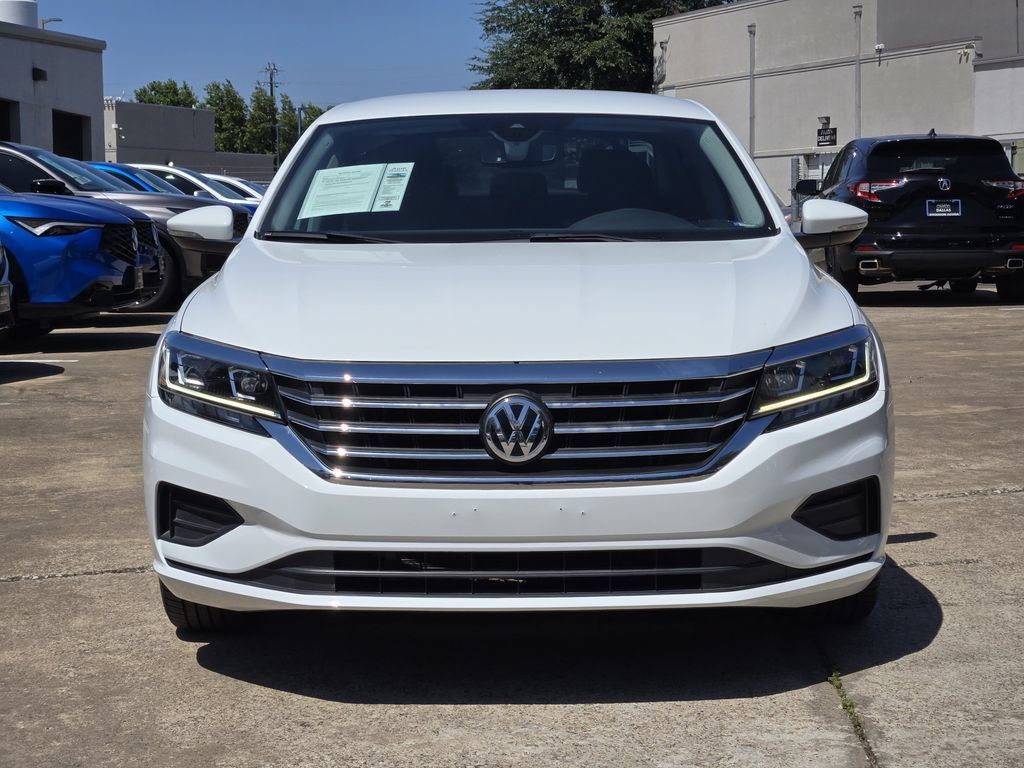 Used 2020 Volkswagen Passat 2.0T SE FWD image 4