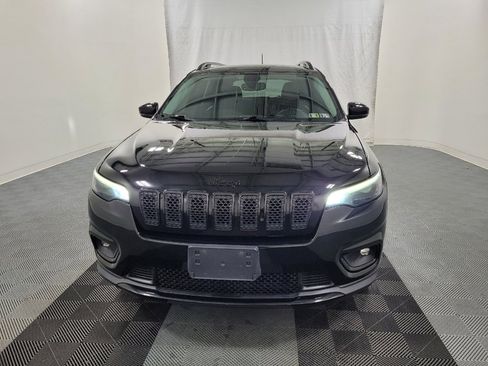 Used 2019 Jeep Cherokee Latitude Plus AWD/4WD image 15