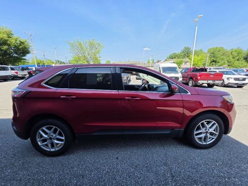 Used 2024 Ford Edge SEL AWD/4WD image 2