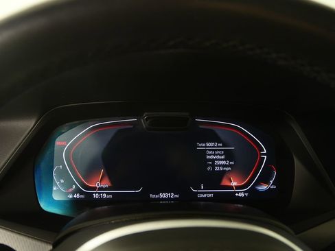 Used 2022 BMW X6 xDrive40i w/ M Sport Package image 19