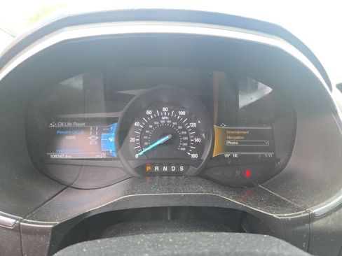 Used 2019 Ford Edge Titanium w/ Equipment Group 301A FWD image 22