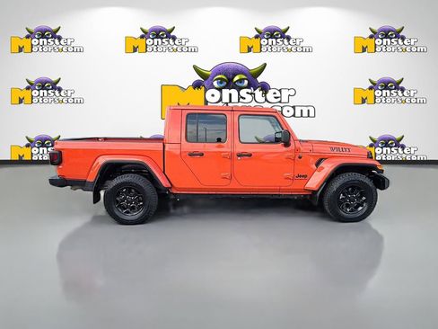 Used 2023 Jeep Gladiator Willys image 4