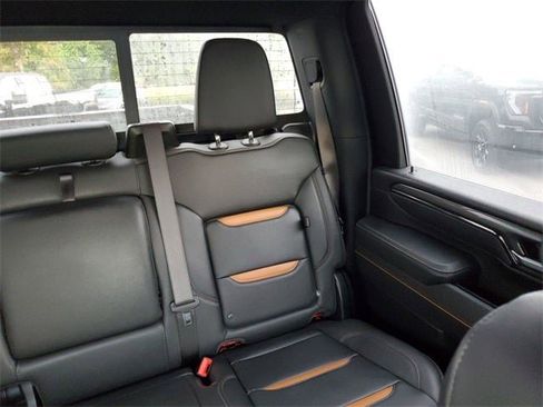 Used 2025 GMC Sierra 2500 AT4 w/ AT4 Premium Plus Package image 61