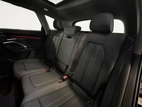 Certified 2025 Audi Q5 Premium w/ Premium Plus AWD/4WD image 22