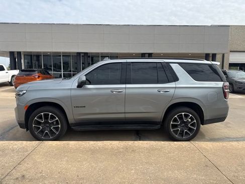 Used 2024 Chevrolet Tahoe RST w/ Luxury Package AWD/4WD image 4