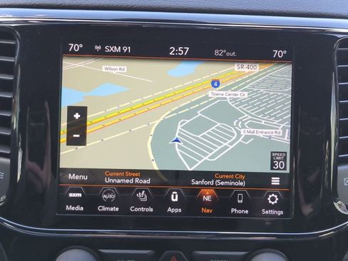 Used 2022 Jeep Grand Cherokee Laredo X image 29