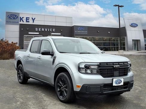 Used 2024 Ford Maverick Lariat w/ Black Appearance Package AWD/4WD image 3