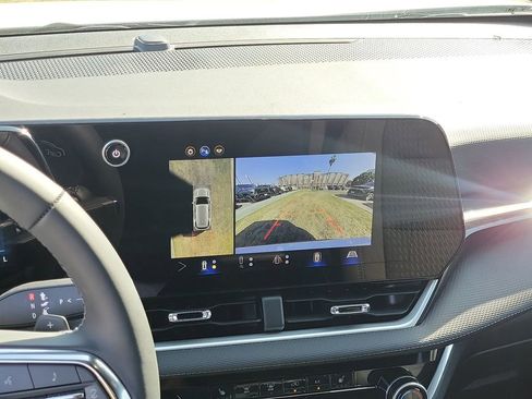 New 2026 Chevrolet Equinox LT w/ Safety and Technology Package image 27