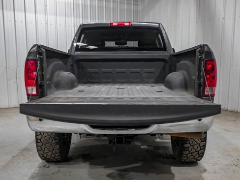 Used 2018 RAM 2500 Tradesman w/ Chrome Appearance Group AWD/4WD image 57