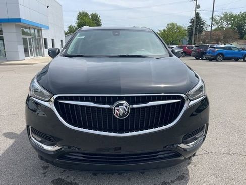 Used 2020 Buick Enclave Premium w/ Sun and Sites Package AWD/4WD image 11