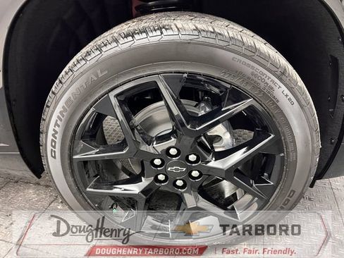 New 2026 Chevrolet Traverse RS w/ LPO, Floor Liner Package FWD image 20