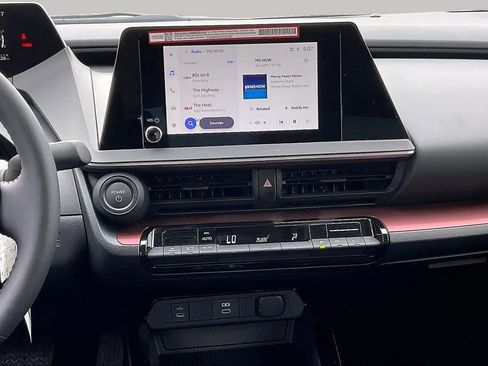 New 2026 Toyota Prius Plug-In Hybrid FWD image 6
