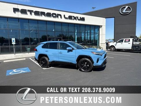 Used 2022 Toyota RAV4 SE w/ Convenience Package AWD/4WD image 1